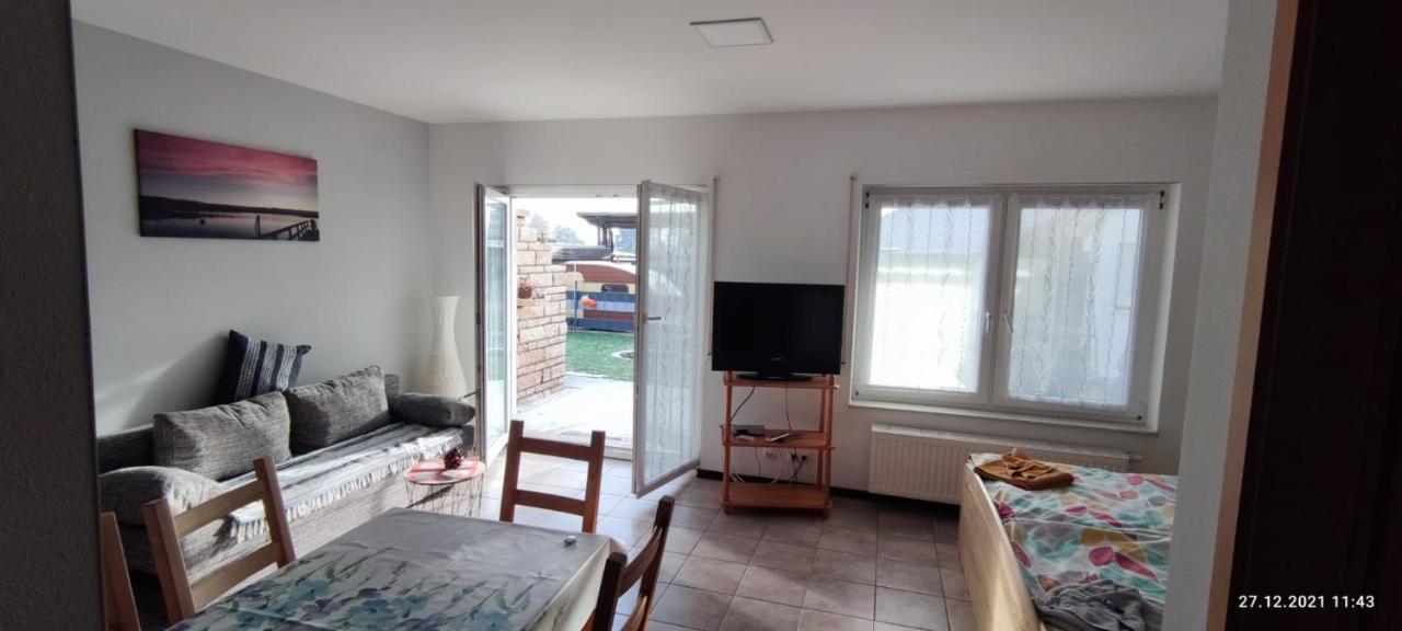 Pension Und Ferienwohnung Walther Storkow  Bagian luar foto